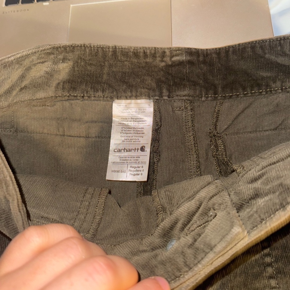 Carhartt green corduroy size 6 skirt - Picture 4 of 6